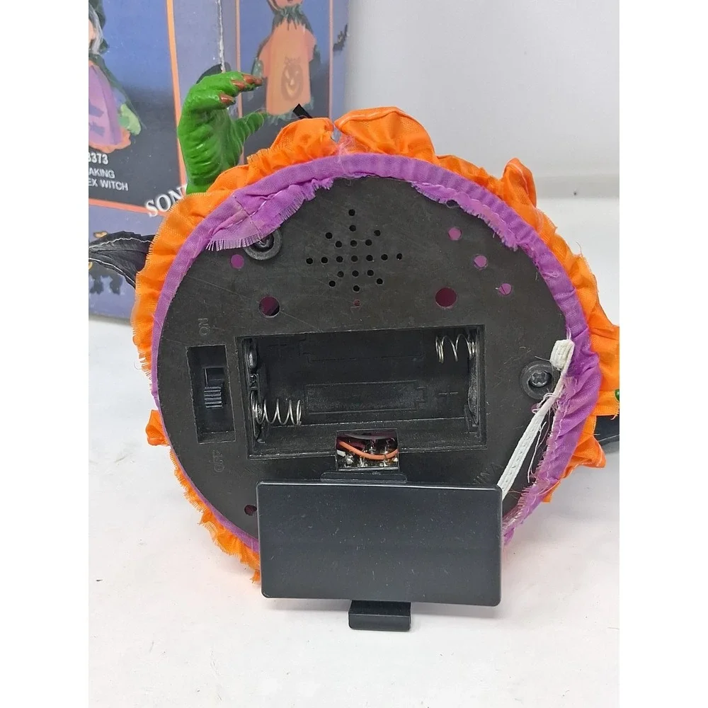 Vintage Animated Shaking Reflex Witch Haloween Prop Lights Up&Sounds No Twitch Z